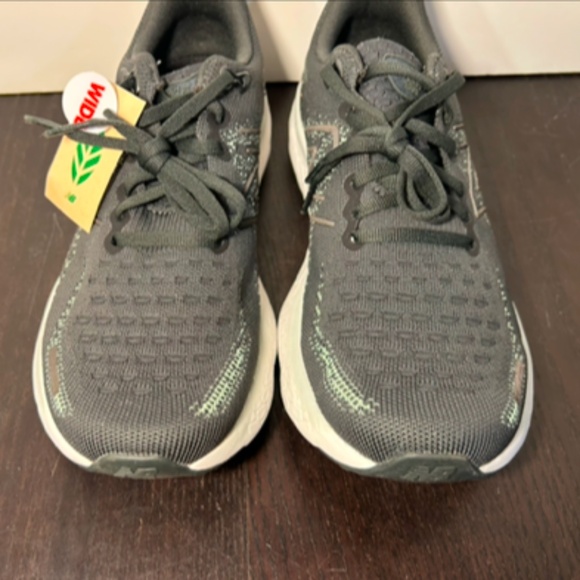 NWOB New Balance Fresh Foam X 1080 v12 Running Shoes Black/Green/Blue 9D Wide - Picture 6 of 16